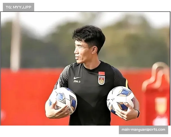 西海岸郑智保留防守硬度核心，但中场控制力下降导致攻防转换脱节