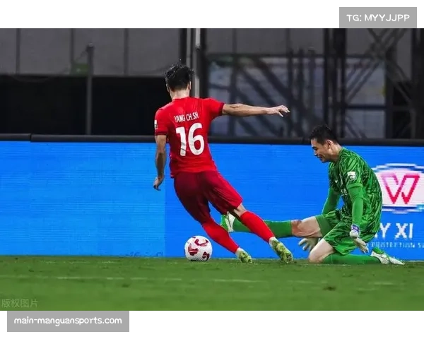 申花拉唐首轮七次射门五次射正,巴西前锋把握机会能力出色 申花拉唐首轮七次射门五次射正,巴西前锋把握机会能力出色